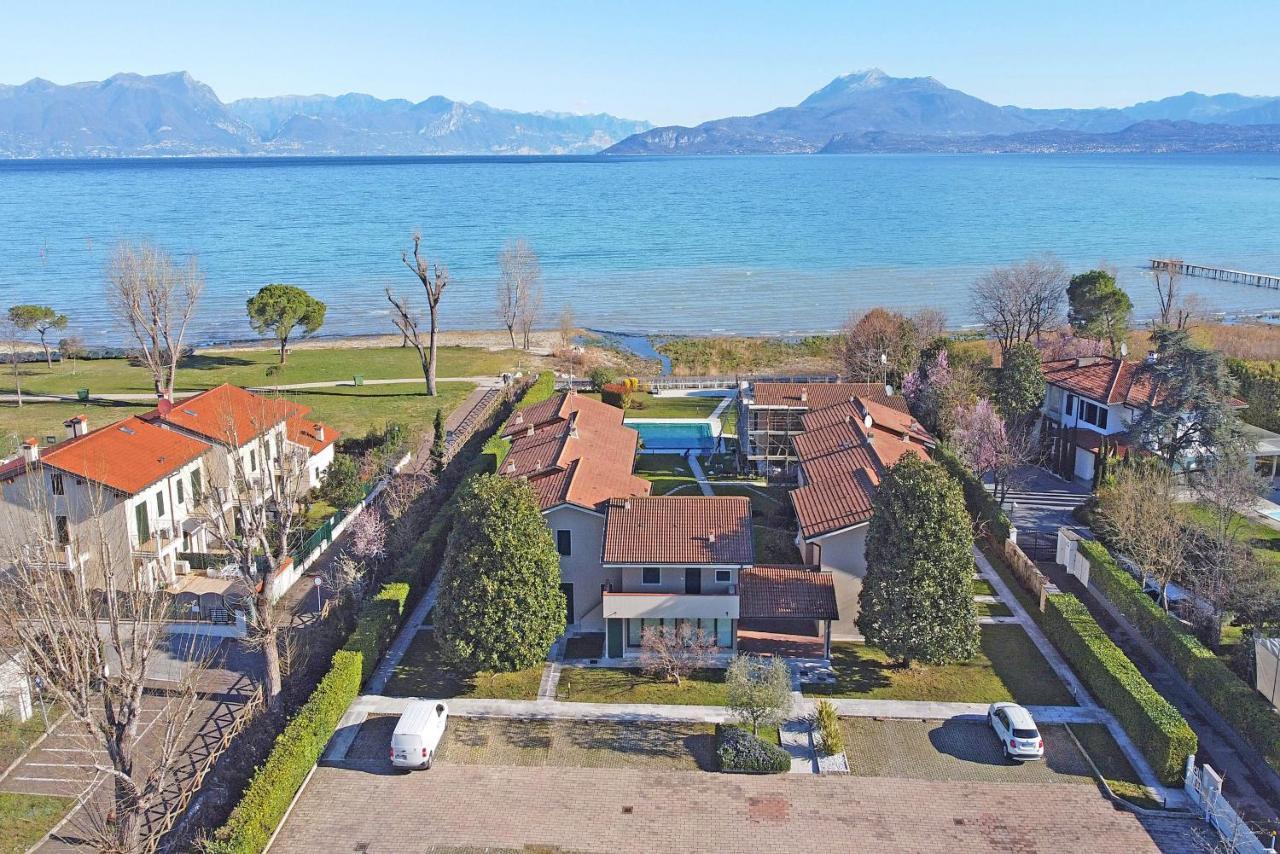 Апартаменти Il Porticciolo P1-12 By Wonderful Italy Сірміоне Екстер'єр фото
