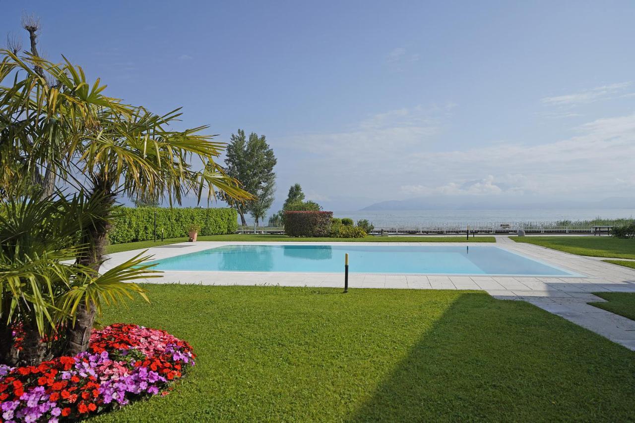 Апартаменти Il Porticciolo P1-12 By Wonderful Italy Сірміоне Екстер'єр фото